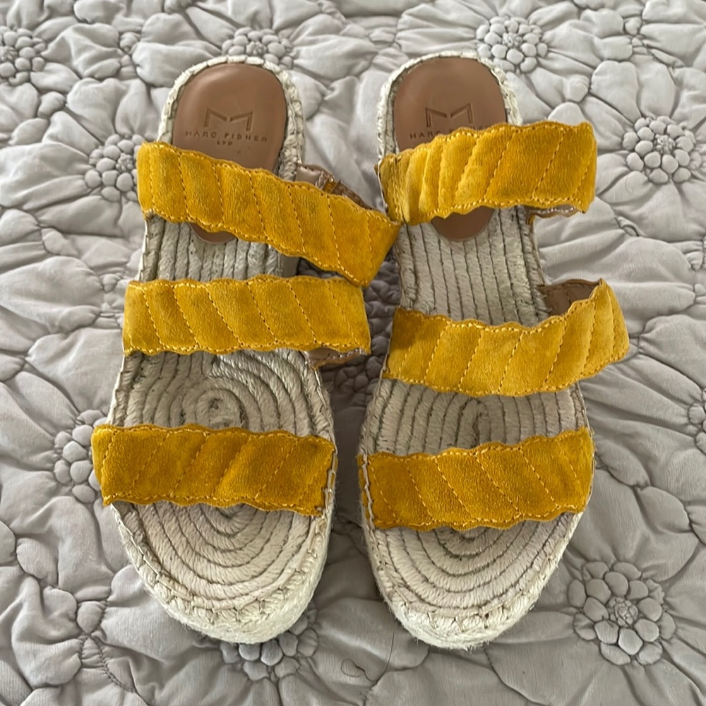 Marc Fisher wedges